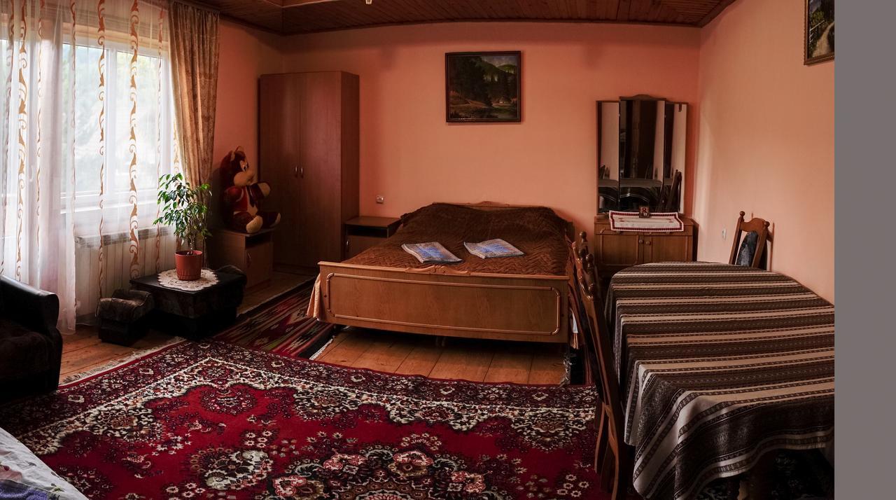 Guest House Dvir Pysanka Kosiv Exterior foto